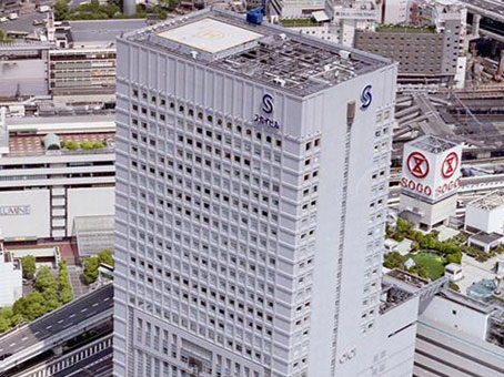 Office in Yokohama Sky Building